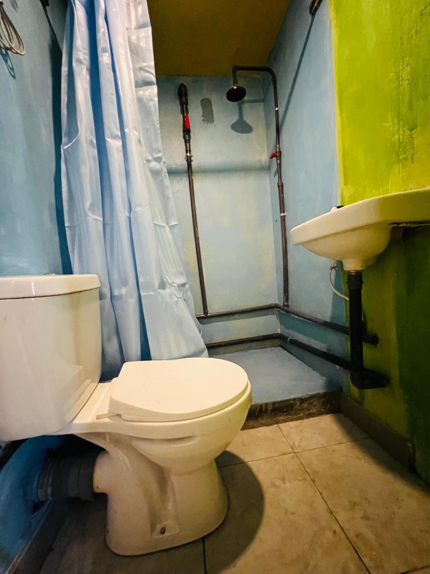 Villa Eco Green Airport カトゥナカヤ エクステリア 写真